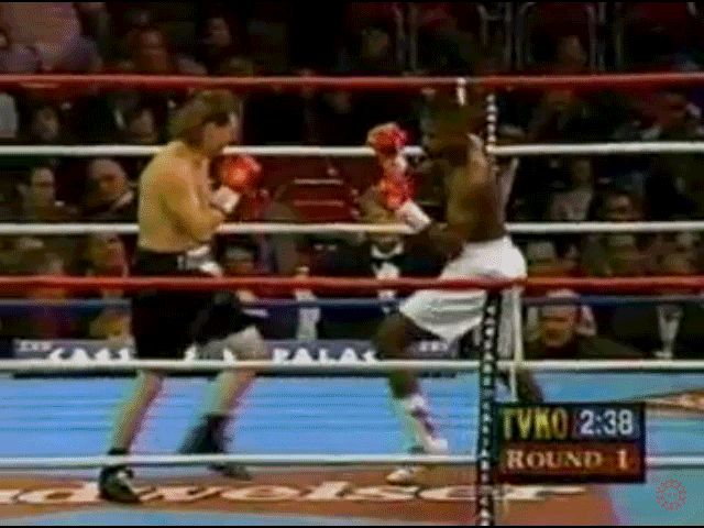 Floyd Mayweather DROPPED Jerry Cooper with JAB-BDY R1 .gif